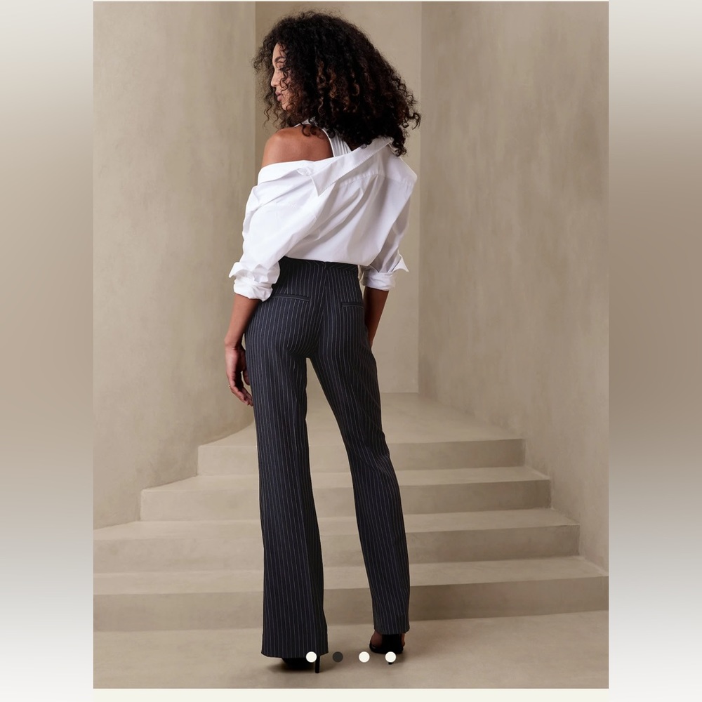 NWOT Banana Republic Sculpted Bootcut Pants